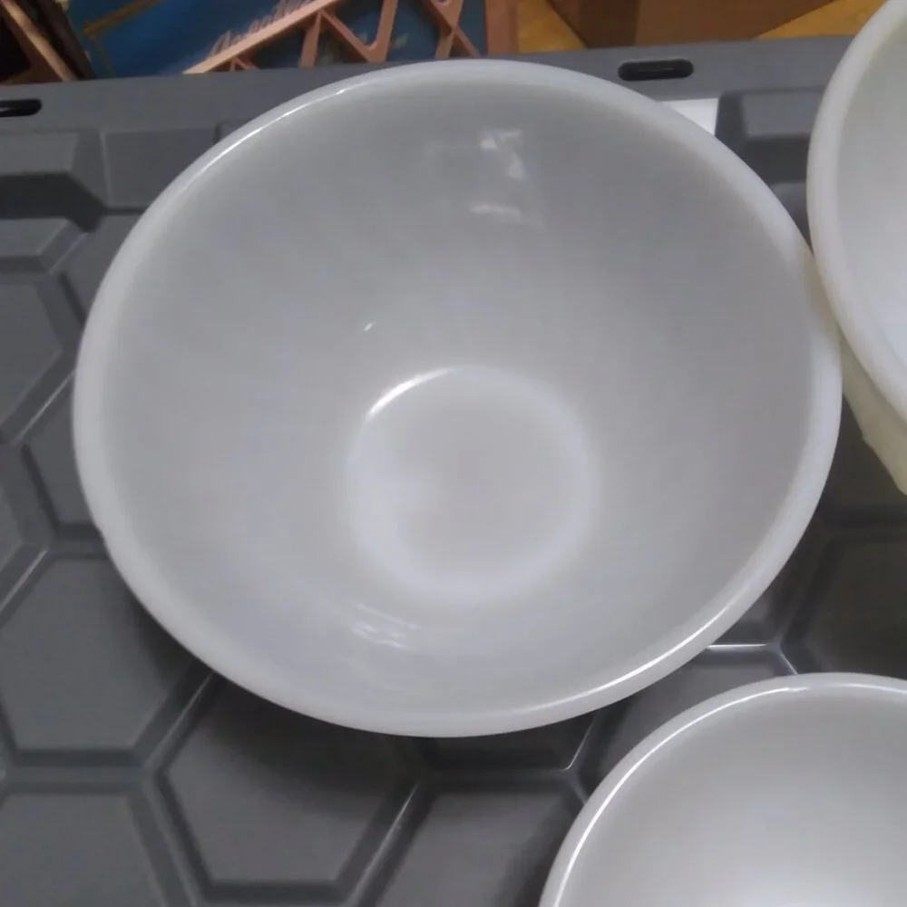 Vintage Fire King White Swirl 4-pc. Mixing Bowl Set 6",7",8",9" Cream & White - Picture 5 of 7